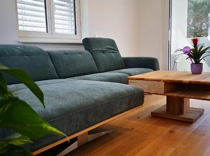 Spacy Next To The Center Of With Terrasse 公寓